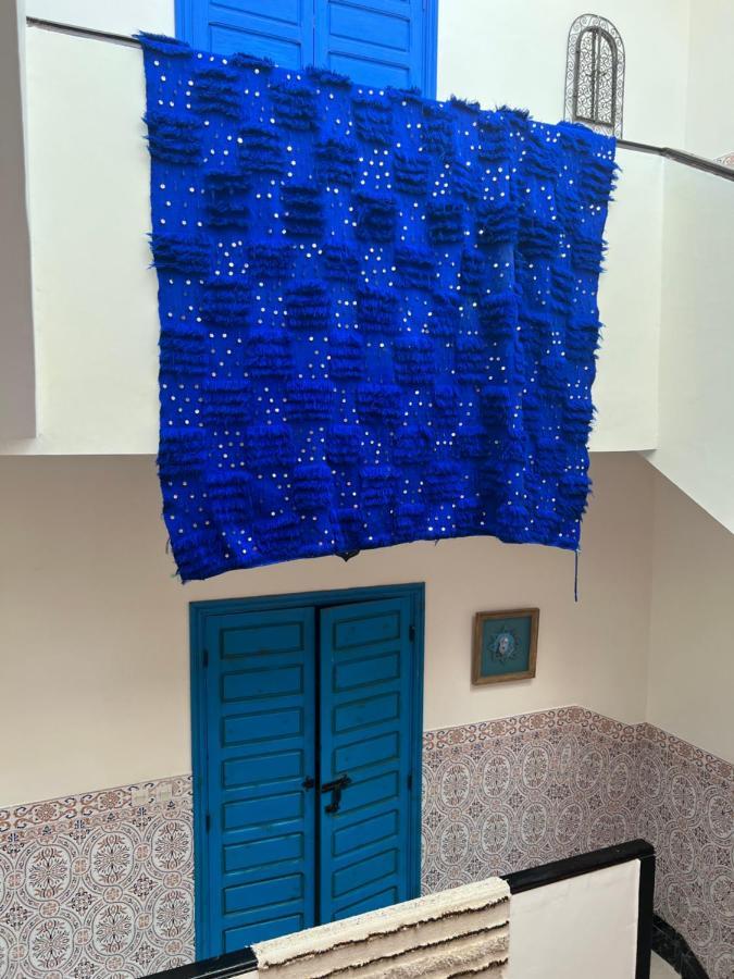 Maison Riad Traditionnel Idealement Situe A Marrakech Marrakesh Exterior photo